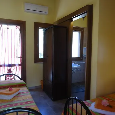 Sumindulau Bed & Breakfast 3*