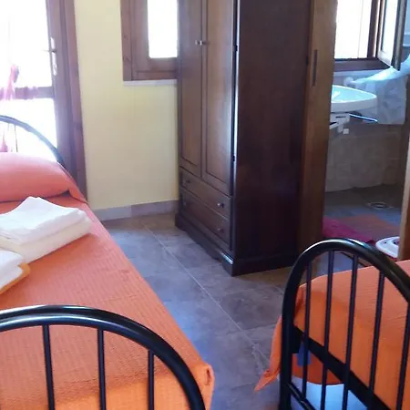 Sumindulau Bed & Breakfast 3*